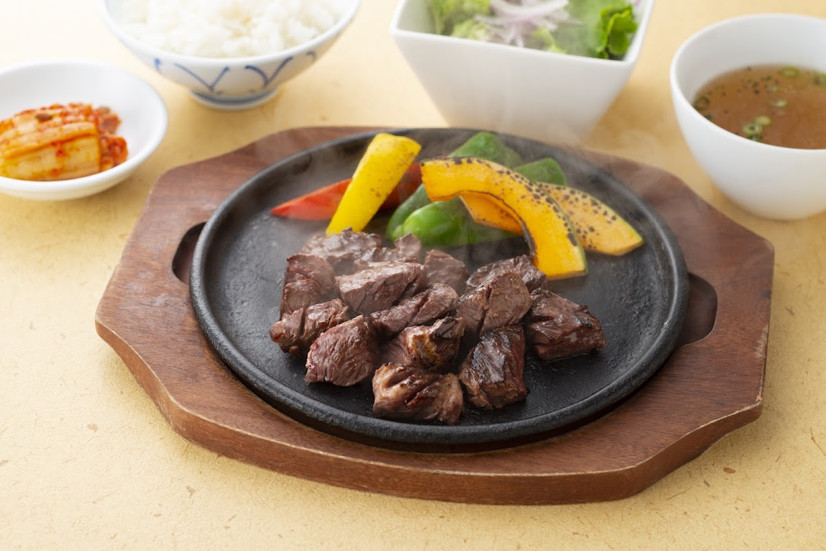 Yakinikunurubon An Iori Photos 2